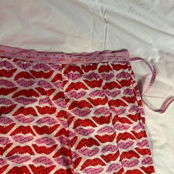 Victoria’s Secret Cotton Pajama Pants Women’s Large Love Lips Print EUC - Picture 5 of 9
